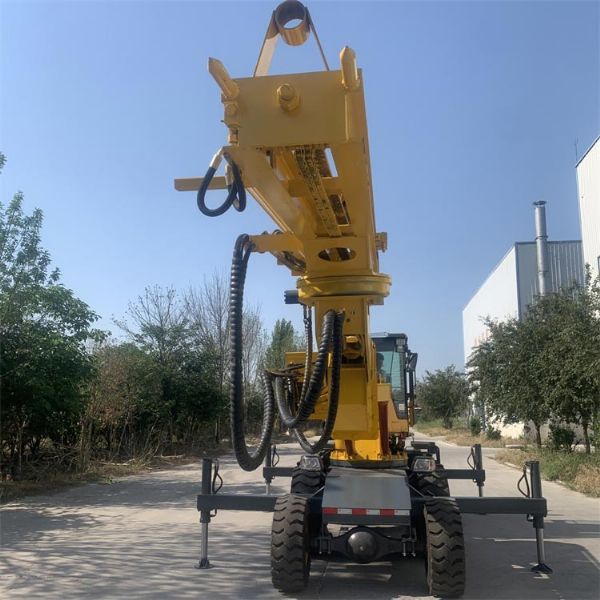 750輪式隧道鉆機，專(zhuān)業(yè)隧道鉆機廠(chǎng)家